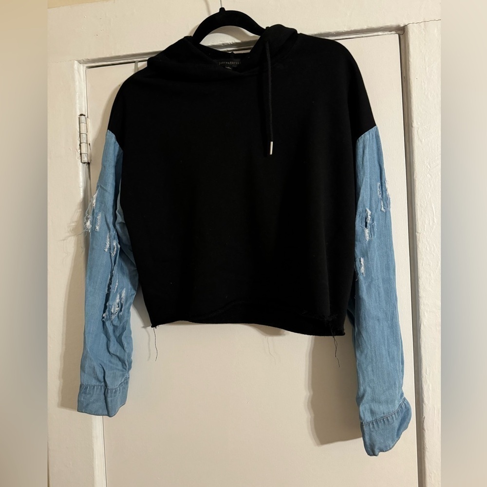 Dance & Marvel Black and Jean sleeve‎ slightly cropped sweater size small